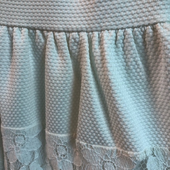 Francesca’s White Dress - Picture 3 of 3